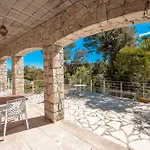 Grand T2 Clim & Wifi En Rez De Villa Proche Mer